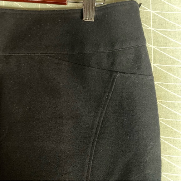 Mini Contour Fit Pencil Skirt in Black 8 - Picture 4 of 4